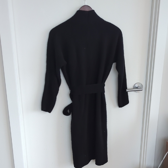 Black Cashmere Women's Duster Cardigan. The Cashmere Project - Picture 4 of 7